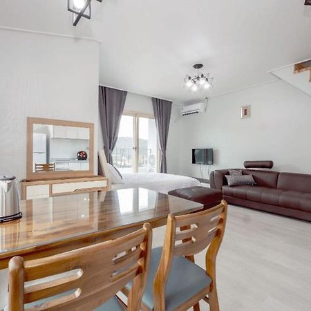 Gangneung Luluberry Pension Dış mekan fotoğraf