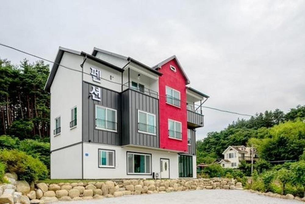 Gangneung Luluberry Pension Dış mekan fotoğraf